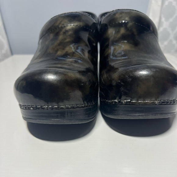 Dansko Black and Green Mules with Classic Design - Picture 4 of 8